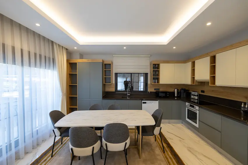 Kitchen area